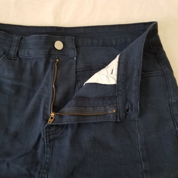 NEW! Cute Dark Blue Denim Mini Pencil Skirt w/Zipper & Button Closure & Pockets - Picture 8 of 10